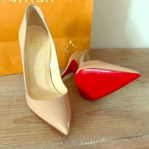 Christian Louboutin “So Kate”